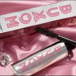 Buxom Xtrovert Mascara